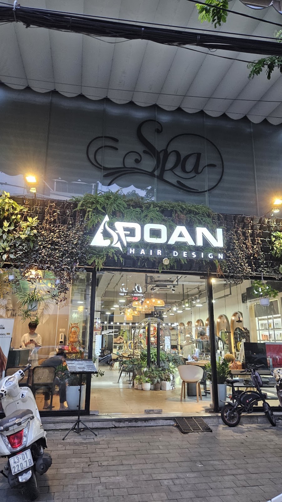 A Doan Hair Salon