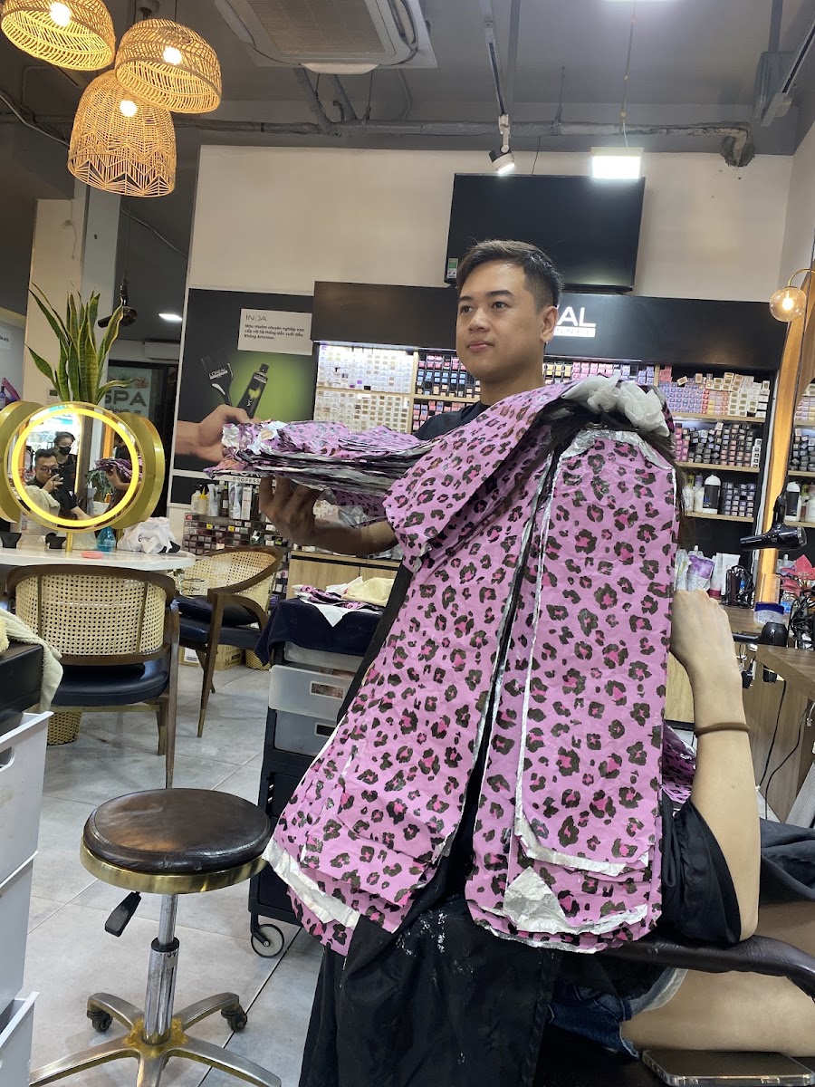 A Doan Hair Salon