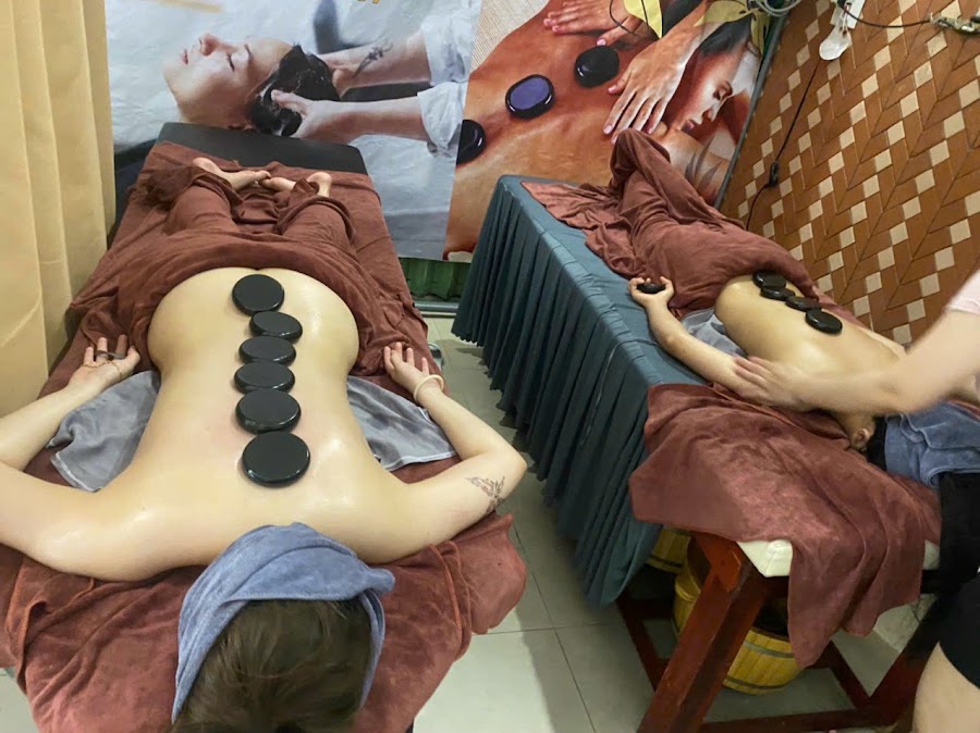 Gội đầu dưỡng sinh ,massge cổ vai gáy Linh Spa
