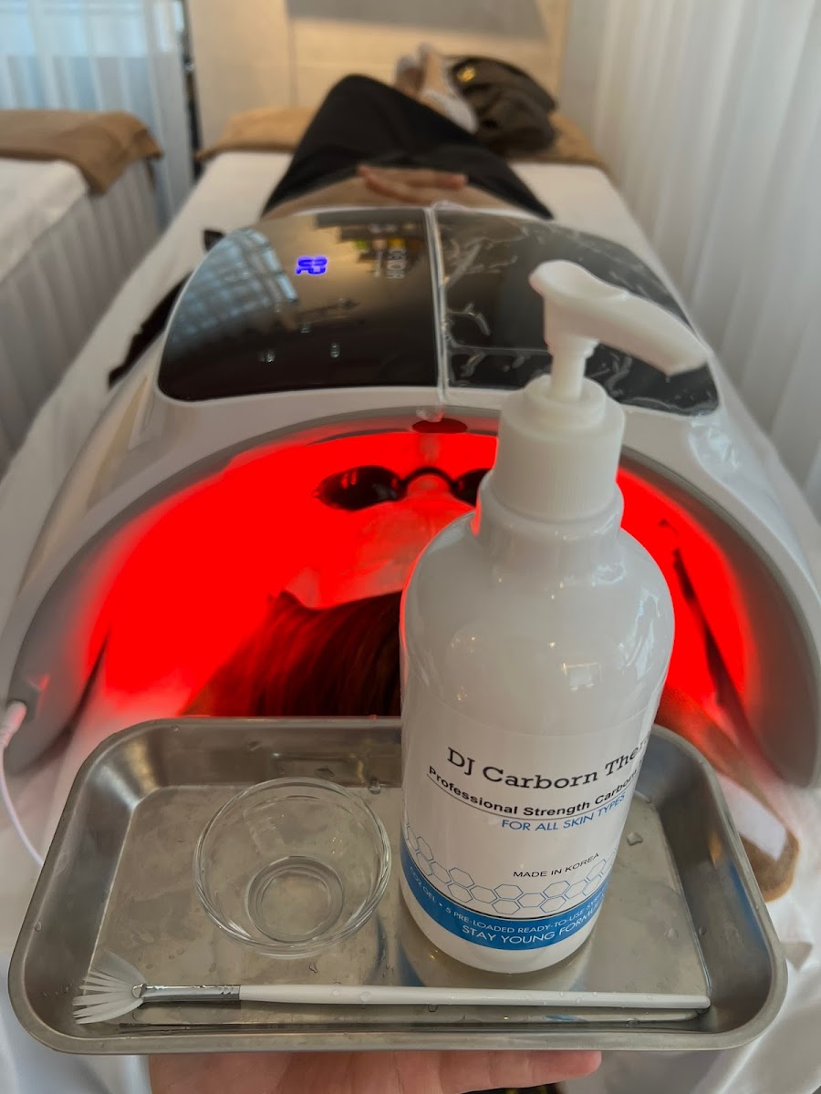 Xóm Spa Beauty - Chăm sóc Da- Nặn Mụn-Gội Đầu Thư Giãn- Triệt Lông Lạnh CNC