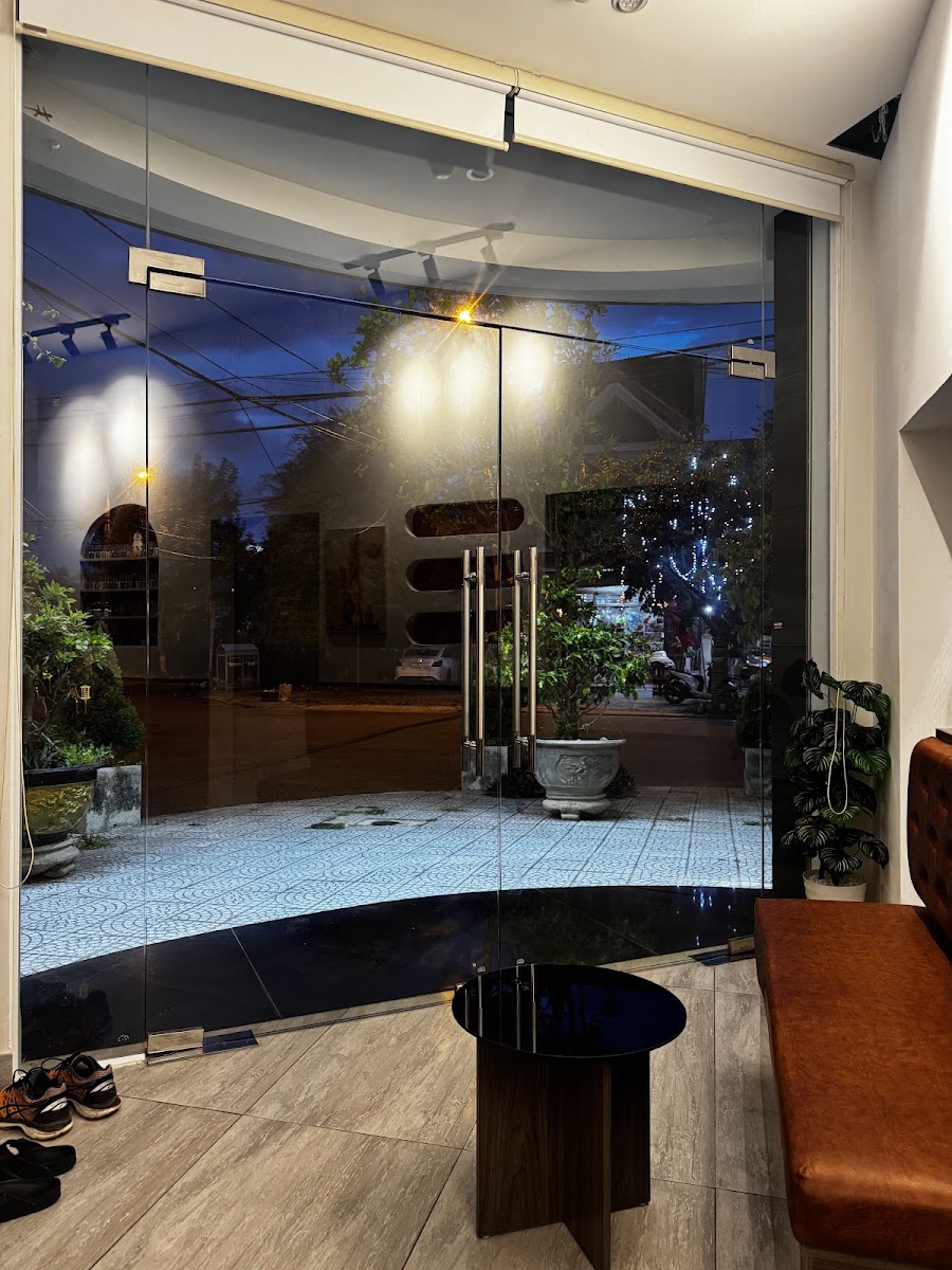 AURA SPA-Massage-Nails-Hair Wash & Relaxation In Da Nang