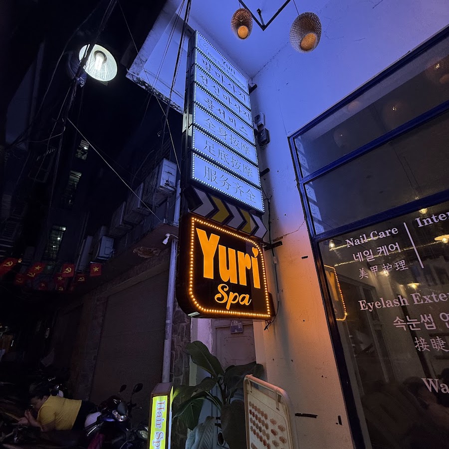 Yuri Hair Spa & Massage