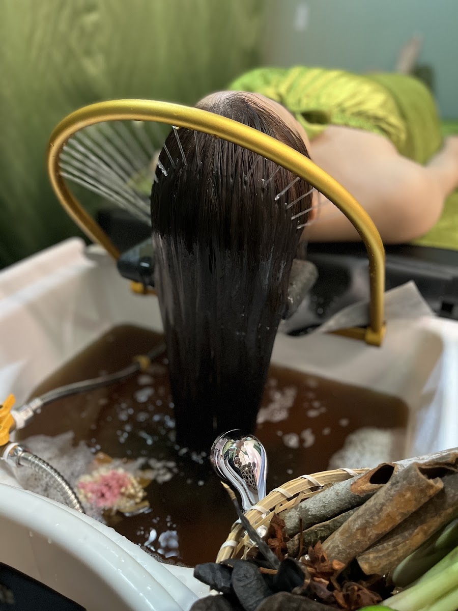 Nhỏ - Gội Đầu Dưỡng Sinh