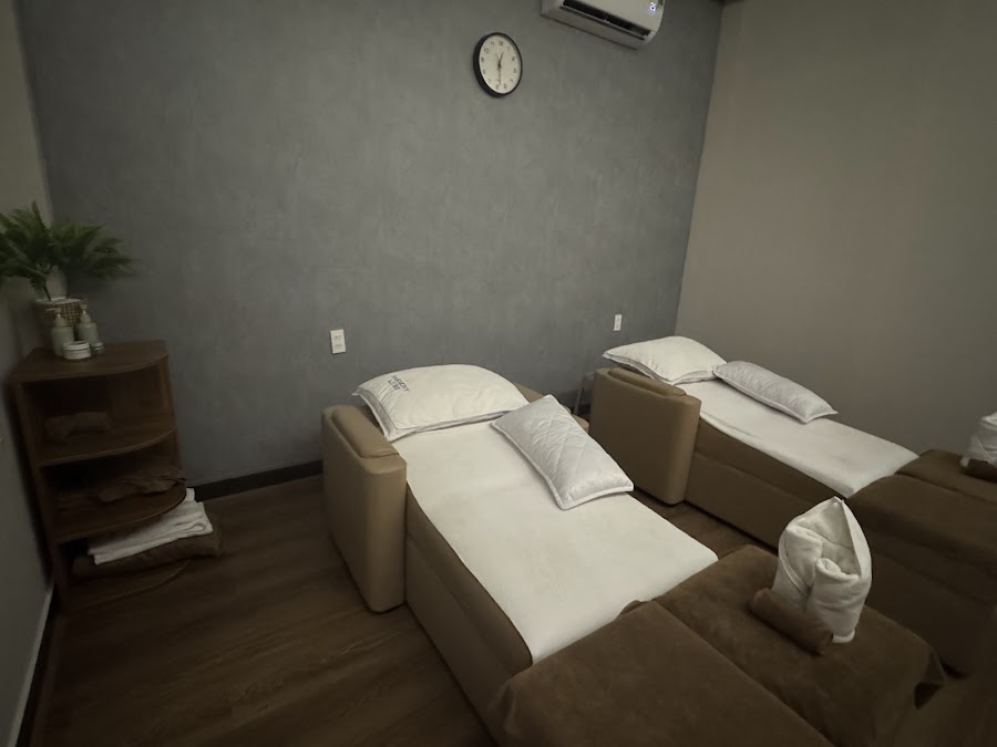 HARMONY AZURE SPA Danang Premium Foot & Body Massage