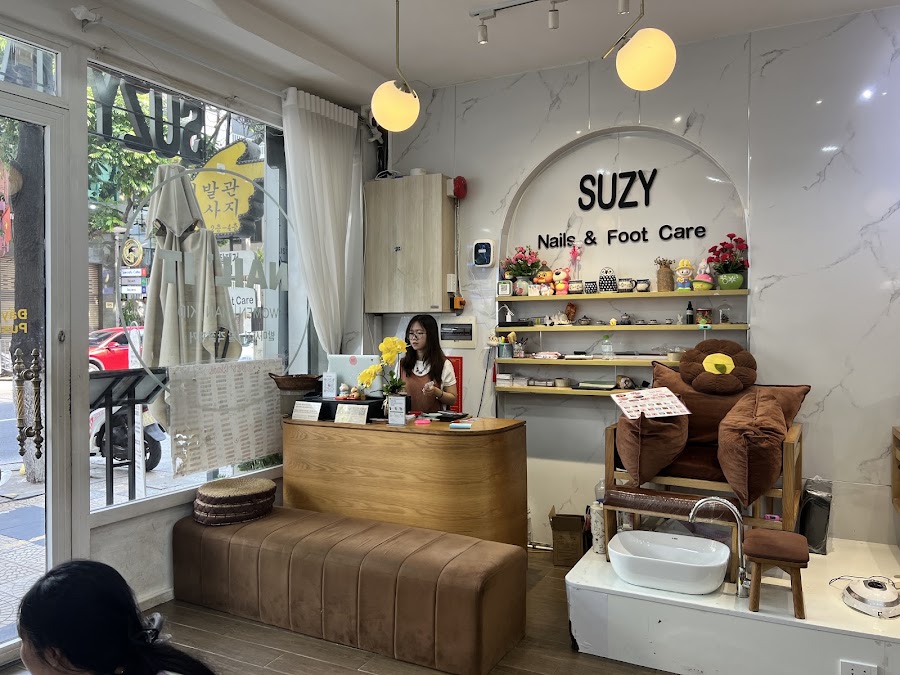수지네일 Suzy Nails & Foot Massage
