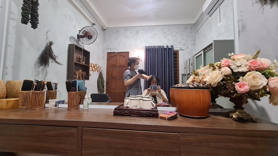 Gội đầu dưỡng sinh Mẹ Ken Đà Nẵng