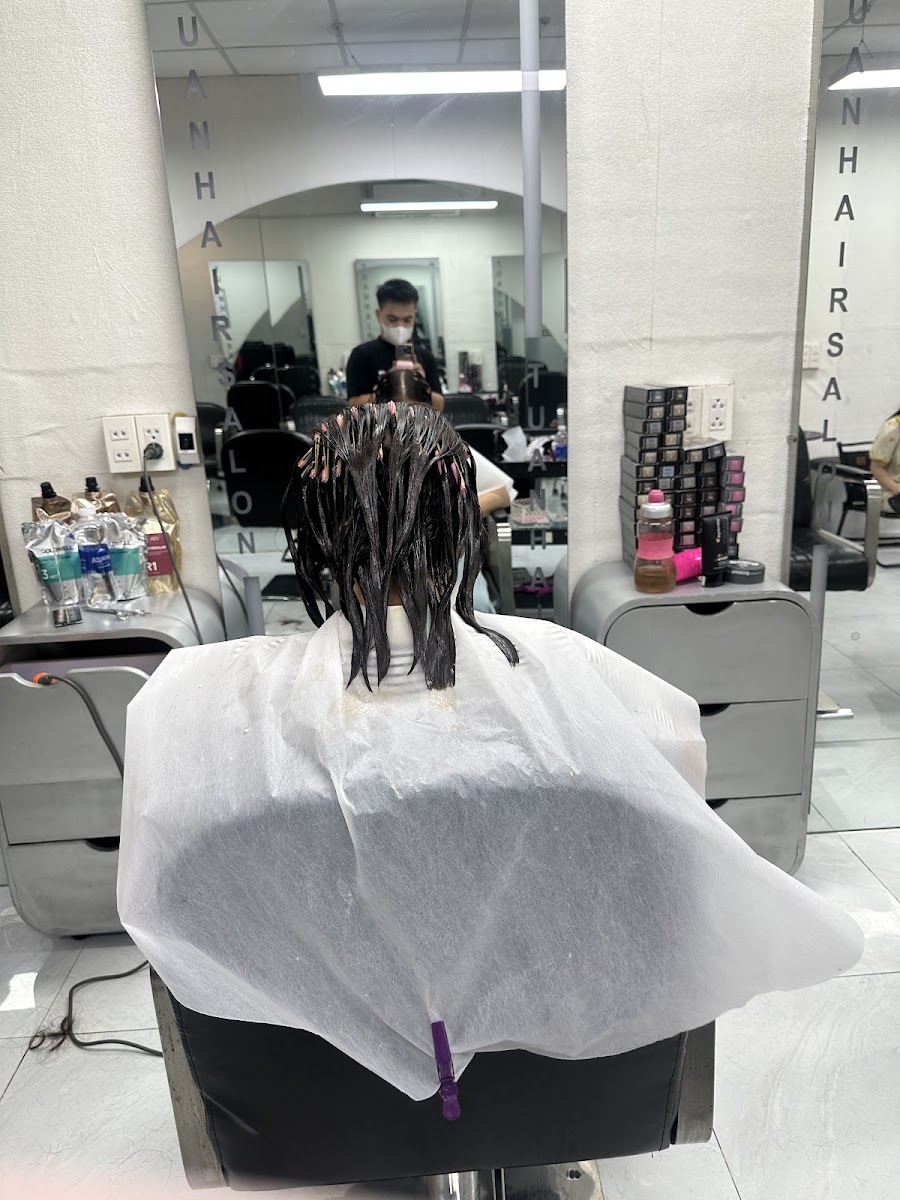 Hair Salon Tuân Thiết Kế Tóc NỮ- NAM-NỮ-NAM
