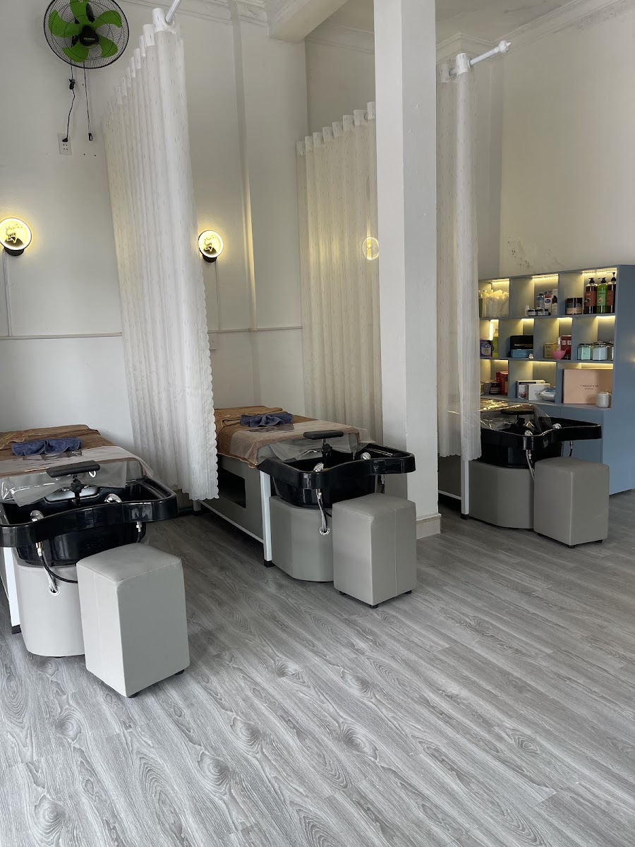 NÚP HẺM SPA- GỘI ĐẦU DƯỠNG SINH