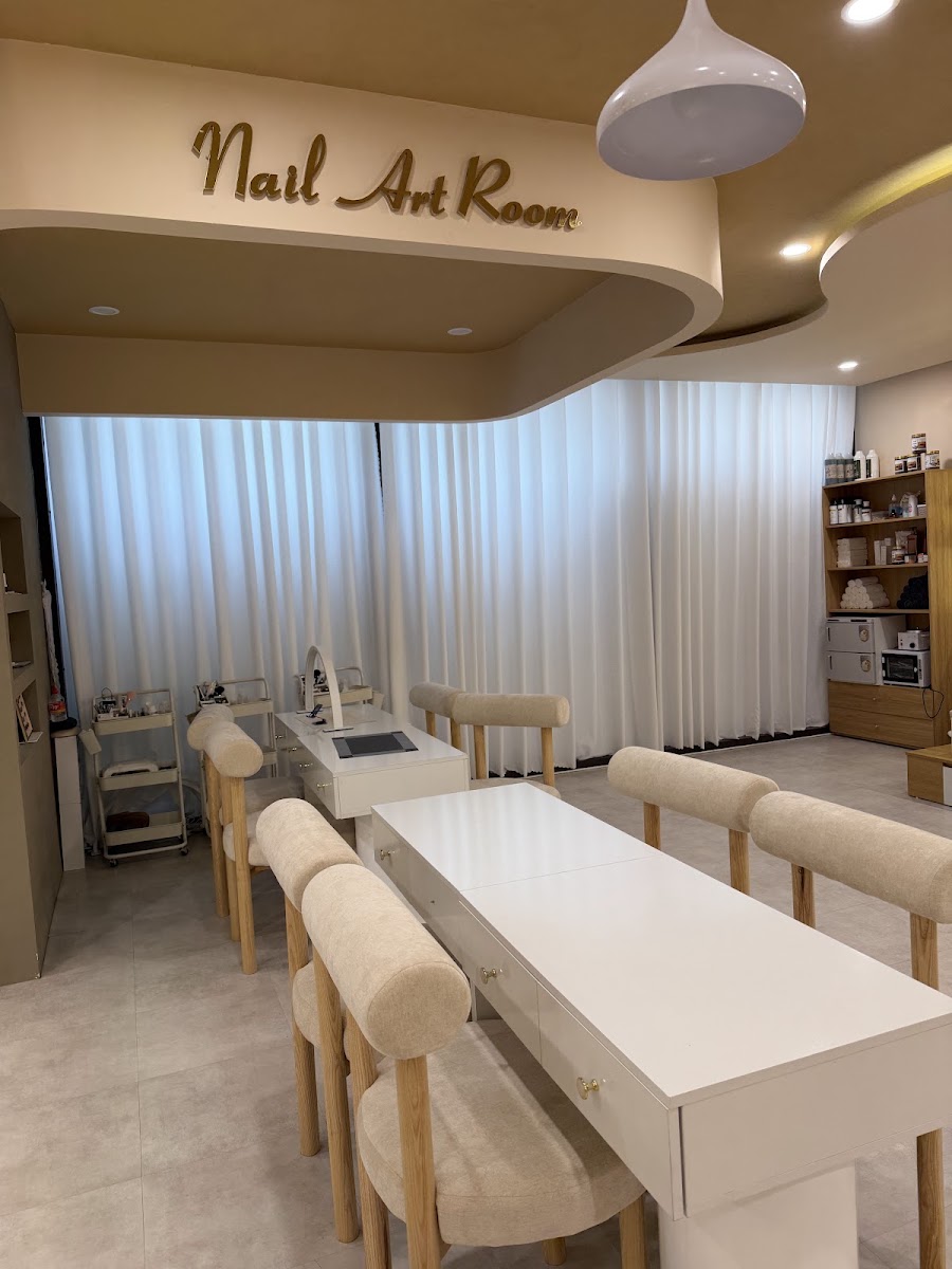 Tun Beauty Salon & Spa