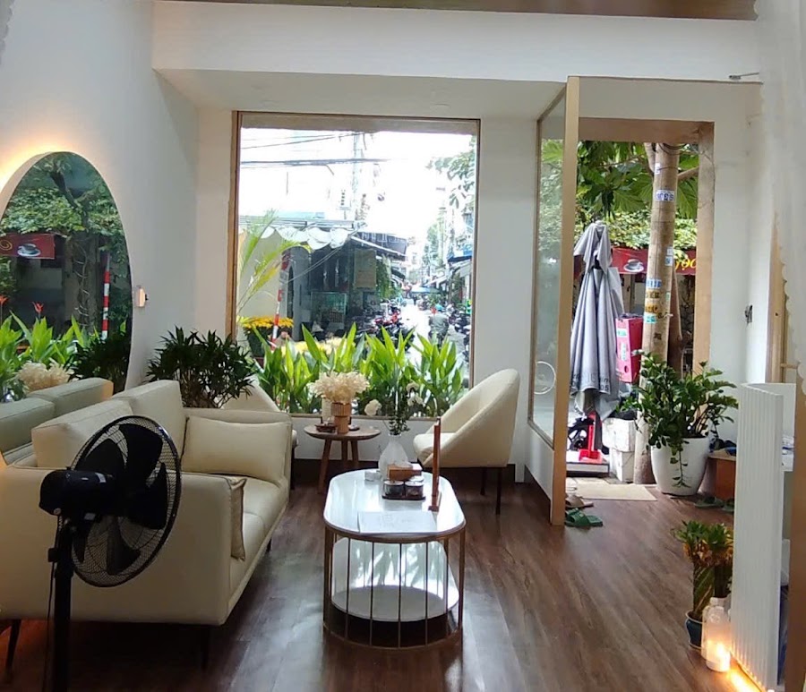 Ellie Beauty Spa